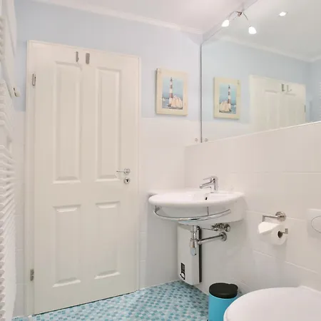 Kurparkresidenz Timmendorfer 32 *